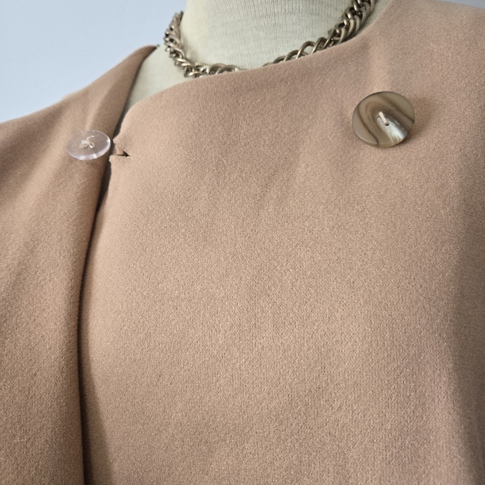 Suzanne Betro Camel Draped Long Lightweight Coat. Size 1X - Picture 8 of 13